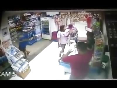 Thief is Quickly Killed by Undercover Cop in Pink Shirt 