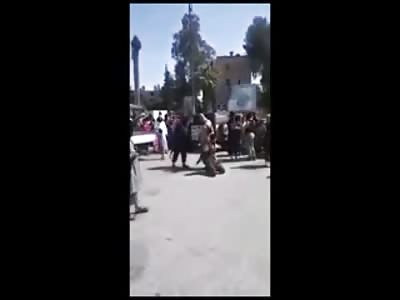 New Brutal Execution by Sword shows Man's Head Flop Off after Fatal Strike (Watch Slow Motion)