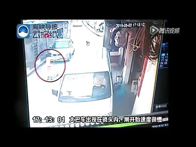 Little Girl in the Wrong Place at the Wrong Time cant Get Away from a Bus