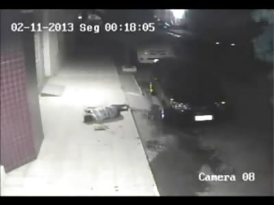 Mans Final Moments caught on CTTV Stabbed to Death on the Sidewalk 