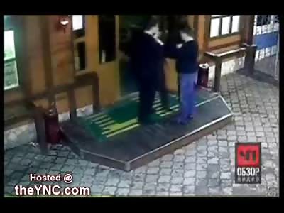 Guy Gets Fatally Stabed and Killed