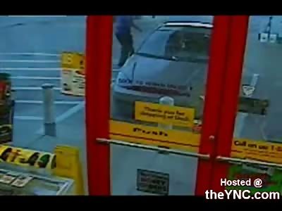 Man Gets Jumped by Five Men Outside Gas Station