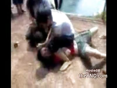 Two Twin Thai Girls Brually Fight Their Rivals During School Recess in front of the Entire School 