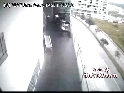 Camera Records Man Fall to His Death 