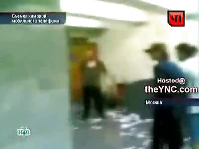 My Friend My Friend hes Got a Knife...Russian Police have No Idea How to Take out Maniac in Subway