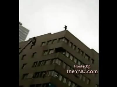 Let Me Jump into Traffic..Boy Kills Himself after his Girlfriend Left Him. (Anatolia)