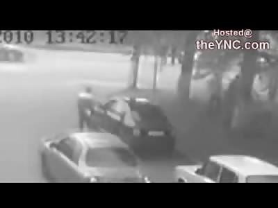 Moron Stops Bus in the Middle of the Street so he Can Cross ....... Gets Destroyed by Car in other Lane