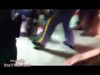 How to Stop 2 BIG Black Guys rom Beating the Shit out of Each Other