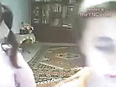 LMFAO: Little Girl Punches the Shit out of Her Sister 