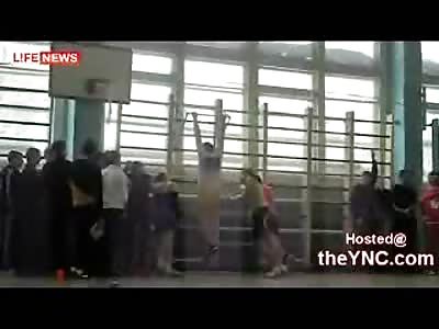 Russian Teen Dies in Gym Class a he Collapses off pull Up Bar and Hits his Head