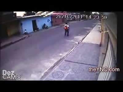 Man trying to Rob a Drug House is not Very Smart