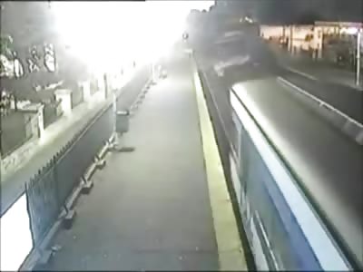 Moment of Train Crash in Argentine killing 49 people