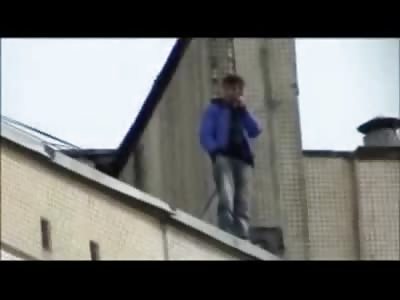 Suicidal Attenton Whore chats on his Cell Phone, Smokes Cigs and Failes Miserably