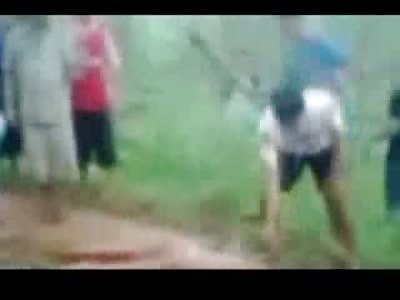 Kids....Trying to Beat 2 Men accused of Pedophilia to Death 