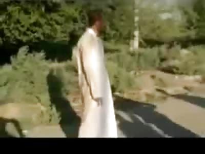 BRUTAL: Insane Machine Gun Execution of Man Accused of Being a Government Supporter