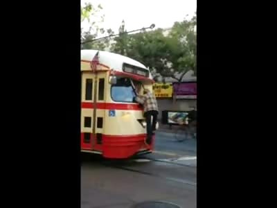 Grandmother Crackhead gets knocked out by Bigger Black Female