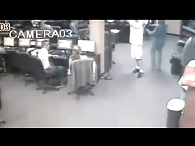 SUPPORT GUNS RIGHTS: 71 Year old Grandfather Saves the Lives of Several People When He Shoots Two Armed Robbers