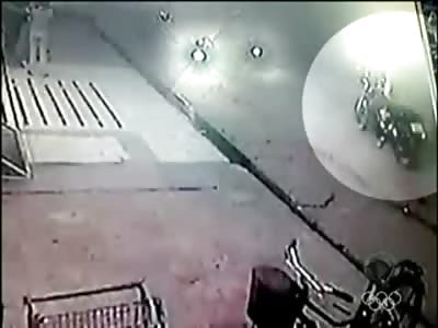 Bicycle Drive By: Policeman Executed at Point Blank Range by Man on his Bike