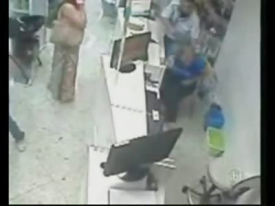 Suicidal Imbecile first tries Death by Gun, Fails, then he puts a Knife in his Chest