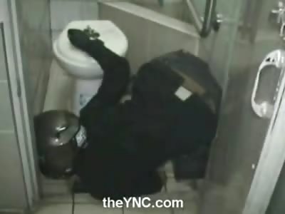 Loser took his Final Hit of Heroin and Dies in a Truck Stop Restroom 