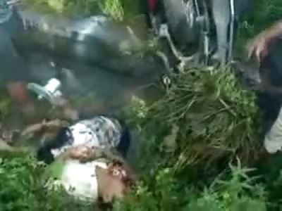 Father Mother and 2 Little Girls all Killed in Scooter Accidrnt