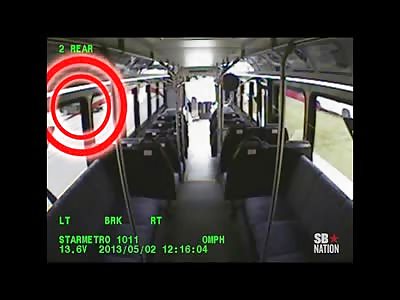 Motorcyclist flies Off into the Bus