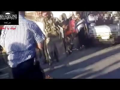 Crowd makes Quick Work of Man Accused of Stealing with Bullets to the Face