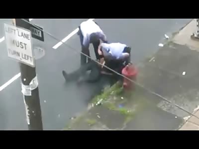 POLICE STATE: Police Knock Man Out Cold After He Was Detained, Start Treating Him Like A Rag Doll In The Streets!