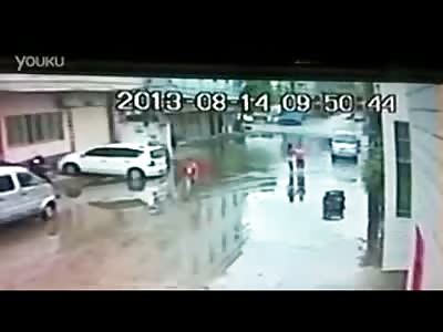 Brazen Kidnapping of Two Women on a Street During Broad Daylight