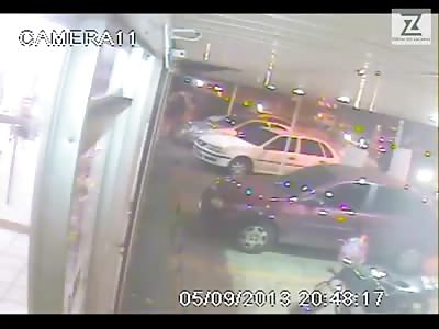 Muscle man in Black Tank Top is Gunned Down in Front of His Girlfriend by Shit Talking Thug