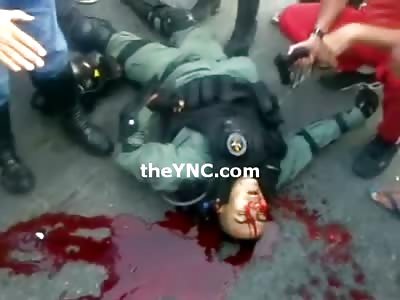 Police Officer Shot Dead in the Street....Crowd Gathers