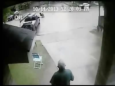 Dallas Police Shoot Mentally Disabled Man that was Standing Still According to his Neigbor