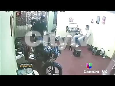 Man in Yellow Fatally Stabs Kid trying to Break into his Clubhouse