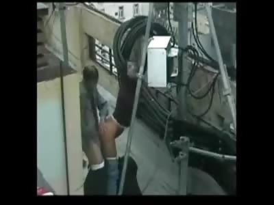 Forbidden Sex in an Alley Caught on Camera