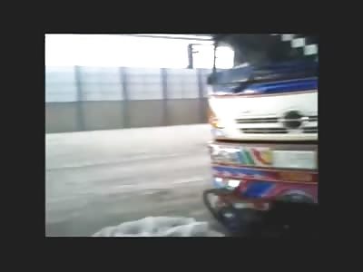 Fresh Glistening Brains..Man Scalped Skin tore off of Head Exposing his Brains