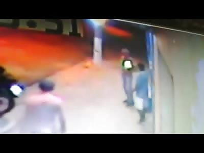 Whats Worse Instant Death or Instant Paralysis? This Man gets Shot in the Back during a Robbery 