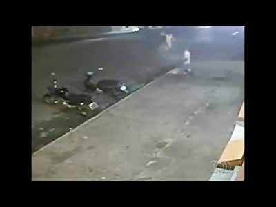 Lunatic Naked man with a Knife vs Man with a Chair