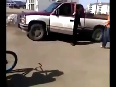 Phantom Right Hand Drops a Bully on his Face HARD (Watch Replay)