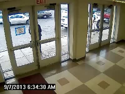 Off Duty Police Officer Murders Man For Urinating on his Car