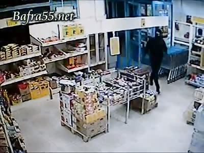 Clerk is Shot to Death During Robbery