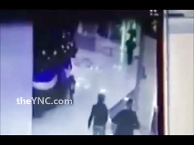 54 Years Old Woman Commits Suicide at the Shopping Mall Landing in Front of Two Kids