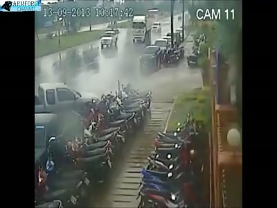 Out of Control Pickup vs Scooter Parking (Pickup Drift)