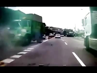  Wow, Garbage Truck Crash  