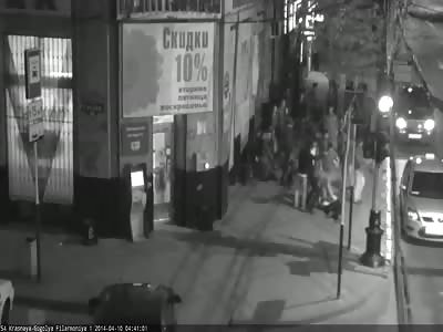 Man Takes a Deadly Beating from a Bunch of Youth Drunken Russians