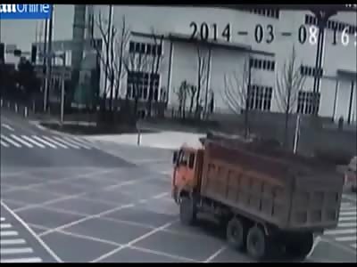  Horror Crash Throws Couple Through Windshield