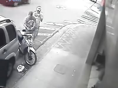 Never Give Your Back to the Car Traffic