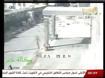 (SHOCKING - MUST WATCH) - In Your Face Footage of Terrorist Attack on Yemeni Hospital Killing 52 Innocent People 