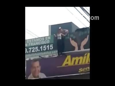 Failed Rescue Attempt and Strugle Leads to Suicidal Woman Falling