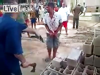 Thief tries to steal a motorcycle and has fingers cut by an axe