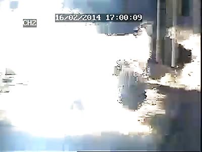 Gas explosion in Iran tragic scene Goldasht School 4 Burning Man (Explosion at 1:20)